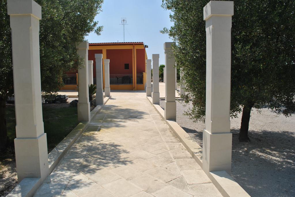 Tenuta La Spezia Carpignano Salentino Buitenkant foto