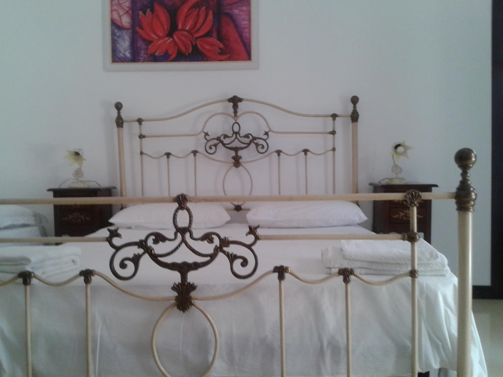 Tenuta La Spezia Carpignano Salentino Kamer foto